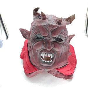 Rubies Costume Co Red Devil Demon Mask with Horns and Quilted Collar a15
